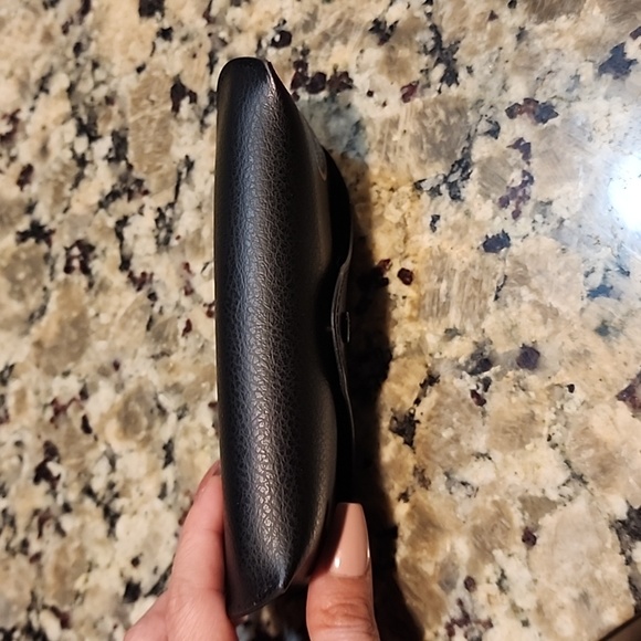 Ray-Bans eyeglasses case - Picture 3 of 5